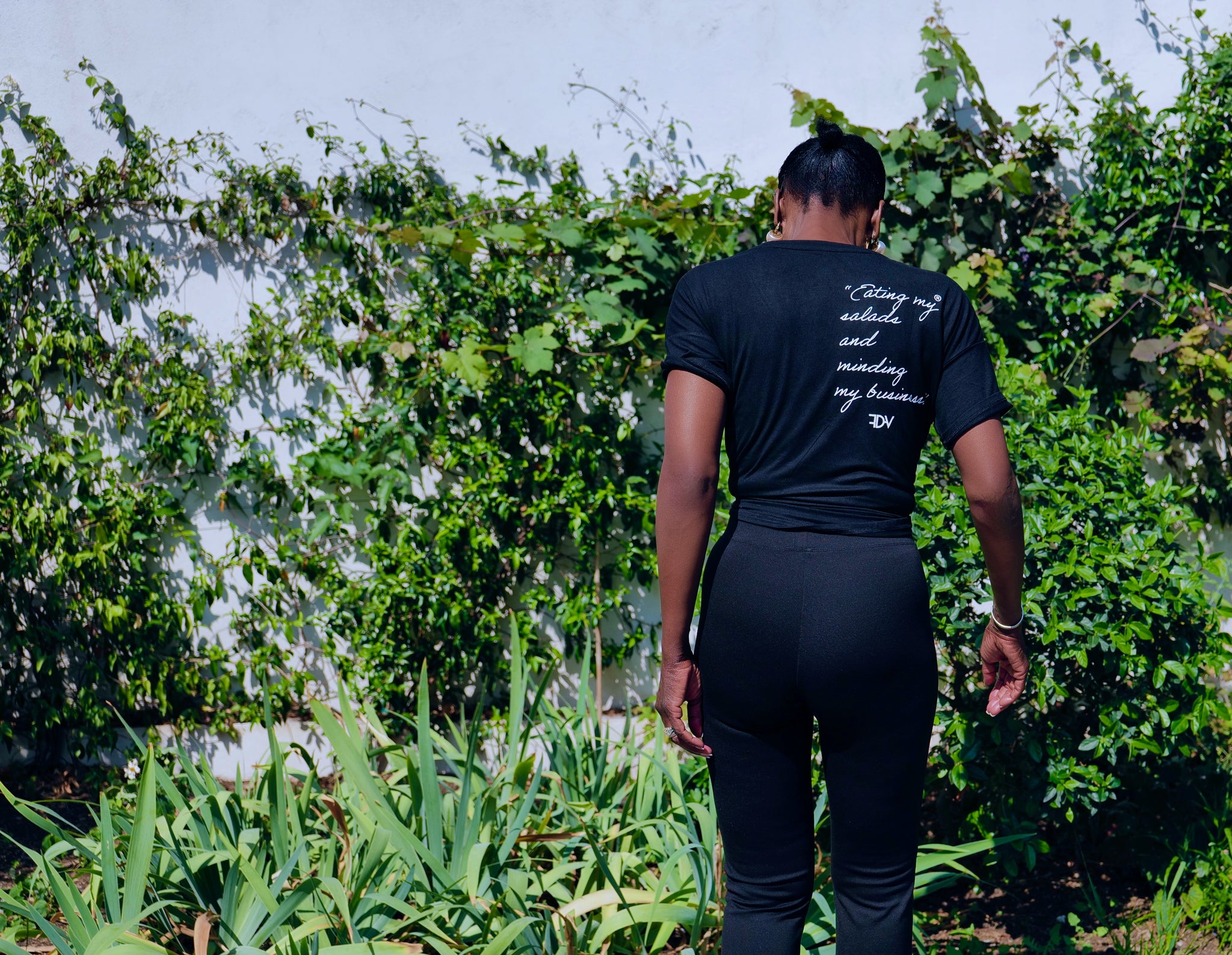Short sleeve T-shirt - "Eating my salads and minding my business"