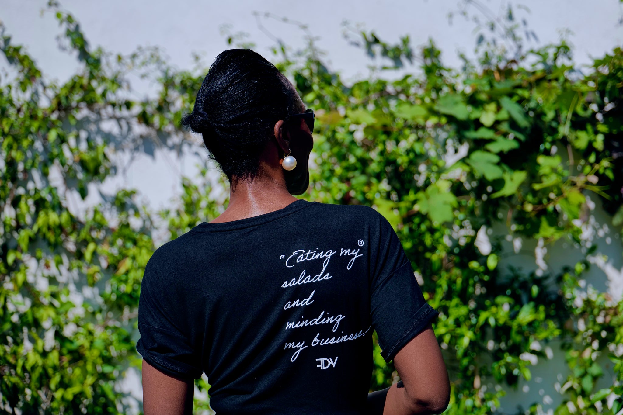 Short sleeve T-shirt - "Eating my salads and minding my business"